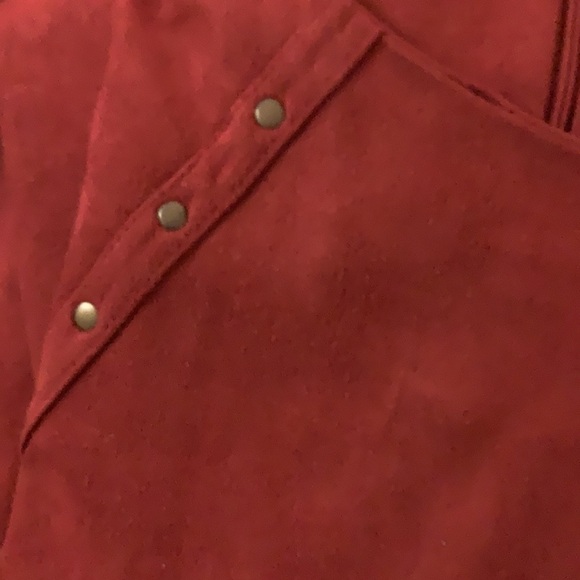 Design Lab Brick Red Faux Suede Studded short sleeve shift mini dress - Picture 5 of 5